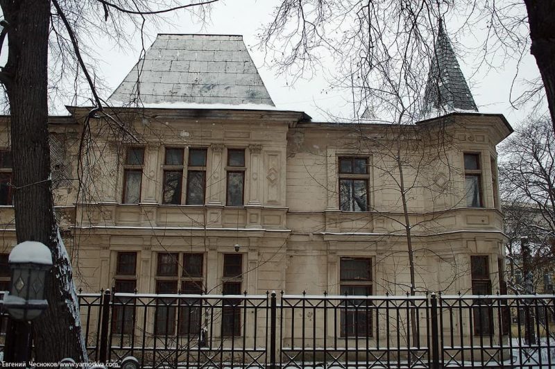 АИЖК выставило на продажу исторический особняк конца XIX века в Москве